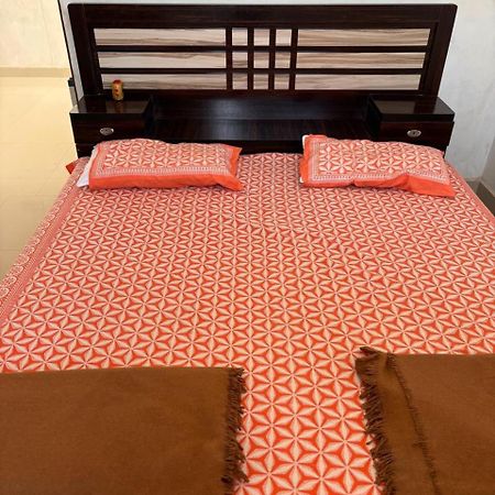 Sriram Homestay 01 Km To Sri Ram Mandir Ayodhya Exterior photo